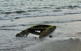 Nghiên cứu trục vớt xác xe tăng trên bãi biển Quy Nhơn