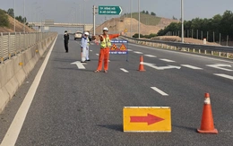 Tạm đóng từng đoạn cao tốc từ Vũng Áng - Cam Lộ để lắp giá long môn phục vụ thu phí