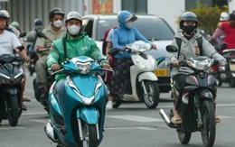 Grab điều chỉnh phụ phí từ 28-4, gồm những dịch vụ nào?