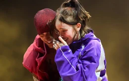 Billie Eilish đăng ảnh thời 'fan cuồng' Justin Bieber, tiết lộ lá thư 110 từ gây chú ý