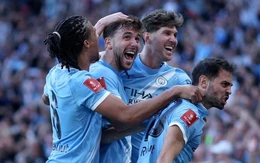 Thắng ngược 2-1, Man City thành đội đầu tiên trong lịch sử vào chung kết FA Cup 4 lần liên tiếp