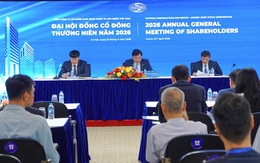 Đại hội đồng cổ đông Vinaconex nóng với câu hỏi vụ cựu Chủ tịch bị bắt