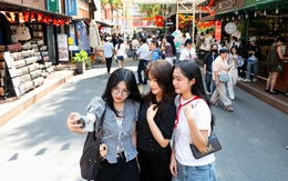 Du lịch 30-4 và 1-5: Staycation lên ngôi, khách sạn TP.HCM tung loạt trải nghiệm hấp dẫn