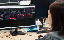 Cổ phiếu trụ suy yếu, VN-Index 'đánh rơi' 21 điểm trước kỳ nghỉ lễ