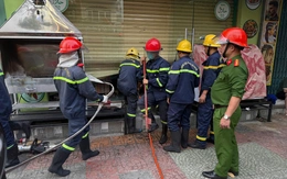 Cháy nhà hàng ở trung tâm Nha Trang, 5 người nước ngoài thoát nạn