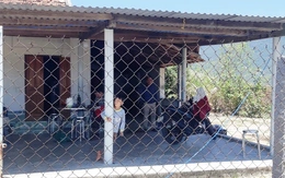 Dân kêu bị thu hồi đất làm khu tái định cư lại không được... tái định cư, xã nói gì?