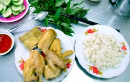 Ký ức về dĩa cơm gà của cậu bé lần đầu được đi xa