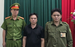 Cướp xong thấy hối hận nên nhờ tài xế xe ôm trả lại điện thoại cho cô gái