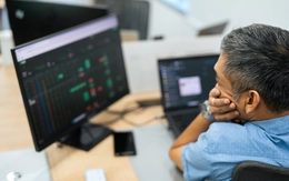 Giai đoạn bất định chưa đi qua, vì sao nhiều công ty chứng khoán chọn ‘tấn công’?