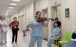 Bệnh nhân ‘đặc biệt’ kéo viola giữa hành lang bệnh viện thu hút triệu lượt xem