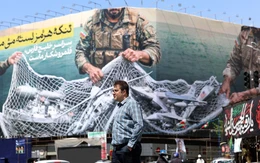 Mỹ - Israel tấn công Iran