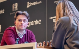 Vượt qua Carlsen, kỳ thủ 21 tuổi vô địch giải Freestyle Chess