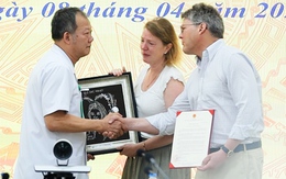 Tri ân gia đình cô gái Anh hiến tạng cứu 3 người Việt Nam