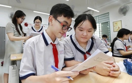 Học sinh TP.HCM đăng ký nguyện vọng lớp 10 từ 22-4