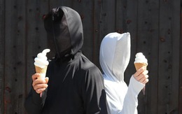 Ra mắt áo chống nắng kín như ninja, giá bán mới... sốc