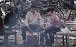 Kinh tế Iran điêu đứng, lương căn bản mỗi ngày mua được 2 vỉ trứng gà