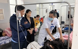 Ca ngộ độc bánh mì ở Quảng Trị tăng lên 64 người, đình chỉ cơ sở