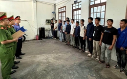 Ăn nhậu say xỉn, gây rối, đập phá quán nhậu, 16 người bị bắt giam