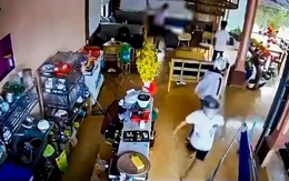 Bắt tạm giam 12 học sinh trong vụ xông vào quán cà phê chém người tử vong