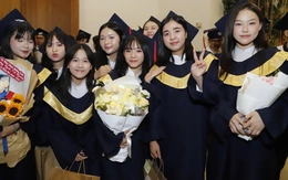 Nữ sinh TP.HCM chia sẻ giấc mơ áo lính tại lễ trưởng thành