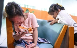 Không thể giao trẻ em cho mạng xã hội: Cần quy định rõ trách nhiệm của các nền tảng số