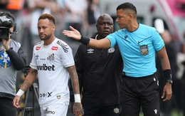 Trọng tài 'ngớ ngẩn' khiến Neymar xa rời vé dự World Cup 2026