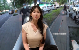 Nữ vlogger khiếm thị dựng cảnh bị xe điện tông để câu view