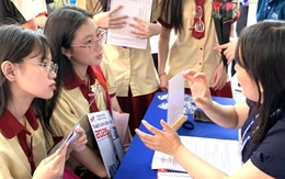 Đại học Kinh tế TP.HCM nhận minh chứng xét tuyển đại học 2026