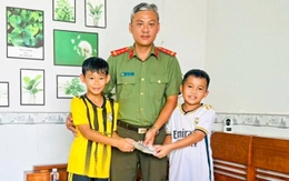 Hai học sinh lớp 4 nhặt được 20 triệu đồng mang giao nộp công an