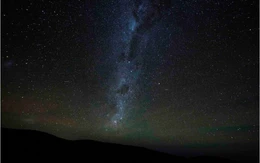 ‘Cửa sổ vũ trụ’ Atacama bị ô nhiễm ánh sáng đe dọa