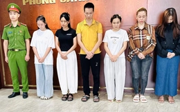 Triệt phá đường dây buôn bán 100.000 chai nước hoa giả ra thị trường, thu lợi 200 tỉ đồng