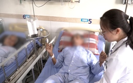 Chạy đua với 'thời gian vàng', cứu sống 2 cụ ông đột quỵ não