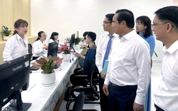 Chủ tịch UBND TP.HCM: Rà soát cắt giảm 100% điều kiện kinh doanh không cần thiết trước 1-6