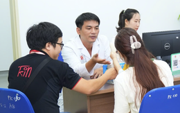 Bé trai tiểu lệch, tiểu khó, có thể là dấu hiệu bệnh lý