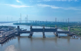 TP.HCM đốc thúc dự án ngăn triều 10.000 tỉ, yêu cầu về đích đúng hạn 31-12