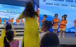 Cô giáo nhắc bài nhiệt tình nhưng không hiệu quả
