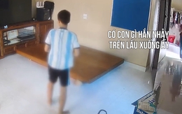 'Khối nghỉ hè' chính thức 'vào việc'