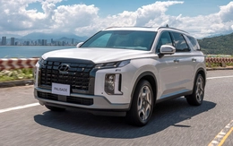 Tin tức giá xe: Hyundai Palisade giảm niêm yết tới 170 triệu, khởi điểm tiệm cận Ford Everest 'base'