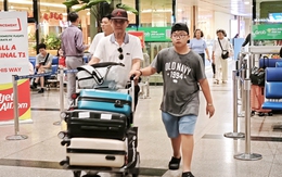 Khách đua về sớm để né ngày cao điểm, hãng bay vẫn 'đau đầu' vì chi phí