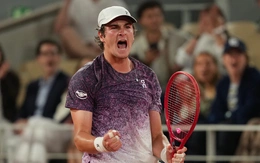 Tiếp tục xuất hiện nhiều cú sốc tại Roland Garros