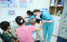 Nóng ẩm, bệnh lây nhiễm nguy hiểm 'dịch chồng dịch', chủ động phòng bệnh thế nào để an toàn cho trẻ?