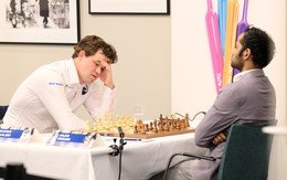 Carlsen trở lại nội dung cờ tiêu chuẩn sau gần 1 năm vắng bóng
