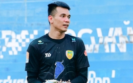 Cựu thủ môn tuyển Việt Nam 'chi viện' cho Đồng Tháp