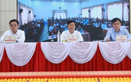 Đại biểu Quốc hội TP.HCM tiếp xúc cử tri trực tiếp kết hợp trực tuyến