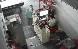 Thanh niên chơi bida trốn chui trốn nhủi khi bị mẹ tìm