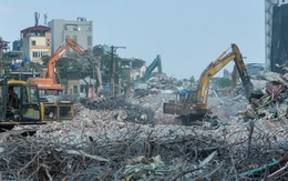 Bụi bay mù mịt tại khu vực giải phóng mặt bằng đường 2,5, phường 'chỉ đạo nóng'