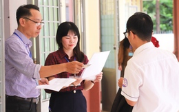 Thí sinh cả nước làm thủ tục dự thi tốt nghiệp THPT 2026