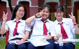 Thí sinh cả nước bước vào môn thi đầu tiên của kỳ thi tốt nghiệp THPT 2026