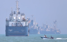 Trung Đông sáng 12-6: Iran tuyên bố chưa chốt thỏa thuận với Mỹ, IRGC chặn tàu qua eo biển Hormuz