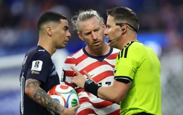 Luật mới về VAR World Cup gây bối rối cho người xem